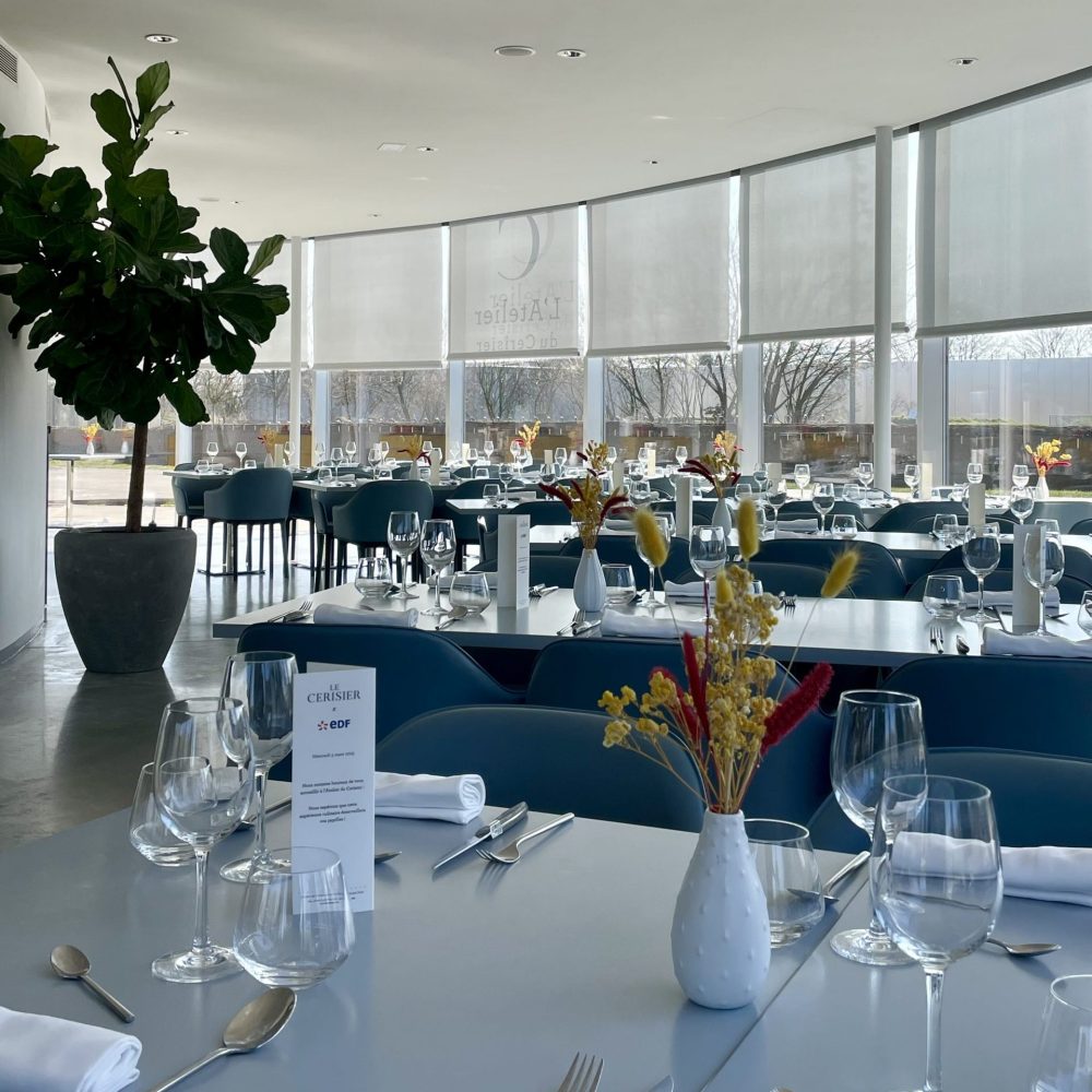 Salle du restaurant à Lens l'Atelier du Cerisier